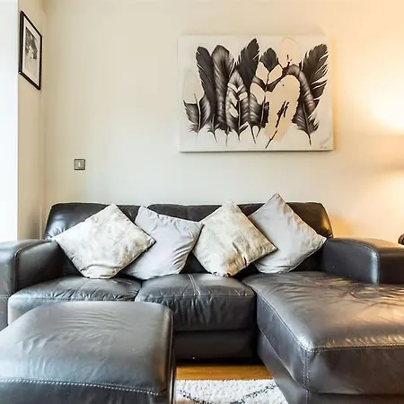 Grand Canal 2 Bedroom Flat דבלין