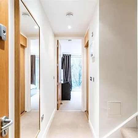 Grand Canal 2 Bedroom Flat Apartament Dublin